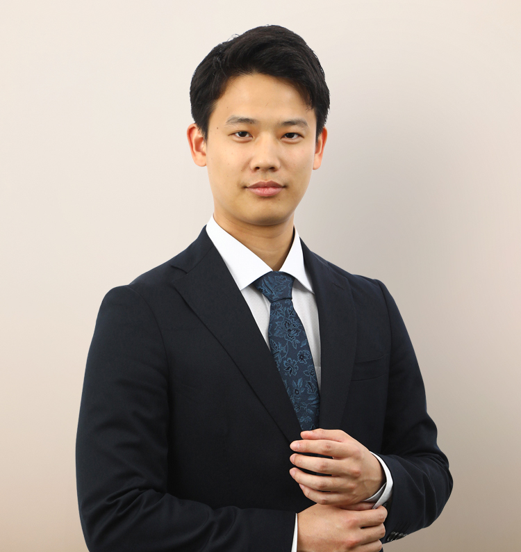山本 英才