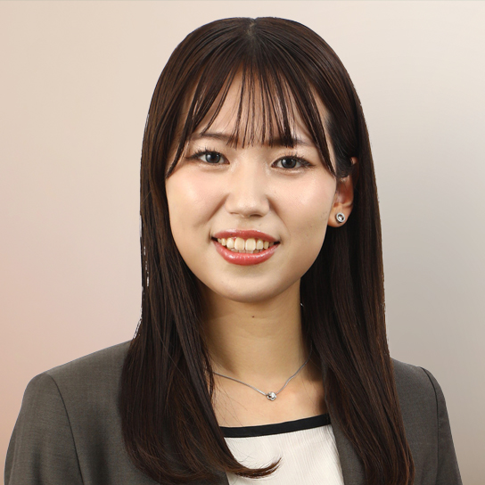 越水 里佳