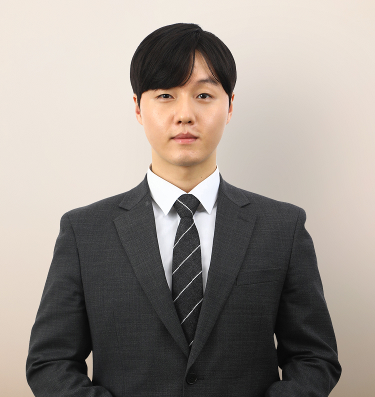 金 施恩